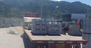 忻州 芝麻白仿形路沿石，直形路沿石