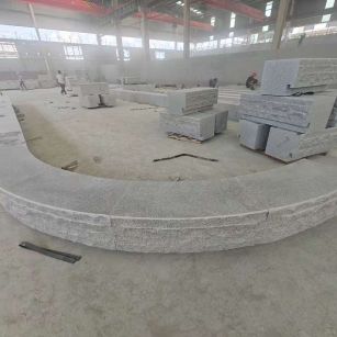 忻州 芝麻白异形坐凳，自然面光面弧形加工