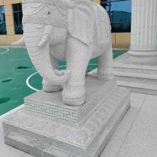 忻州 白麻花岗岩动物异形石雕-大象