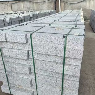 忻州 白麻花岗岩路沿石，弧形路沿石，道牙石，马路牙子，界石，路缘石，平沿石，直岩石，平缘石等