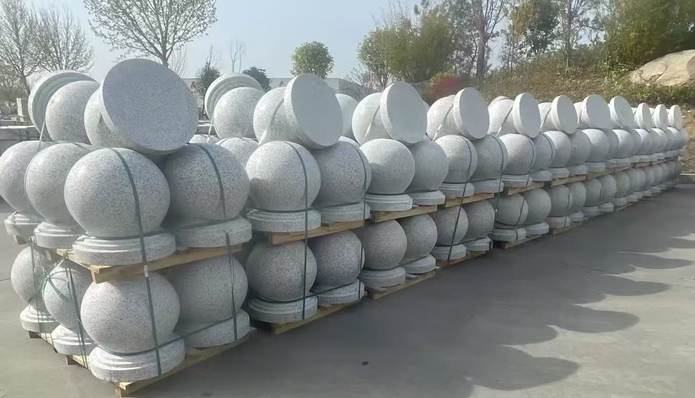 忻州 白麻花岗岩石材圆球，石球，挡车球，隔离球，景观石球，风水球等