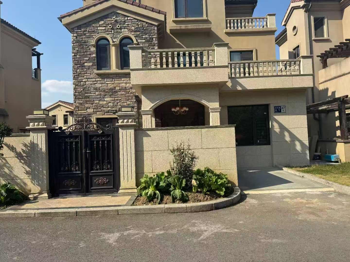 忻州黄金麻别墅案例展示