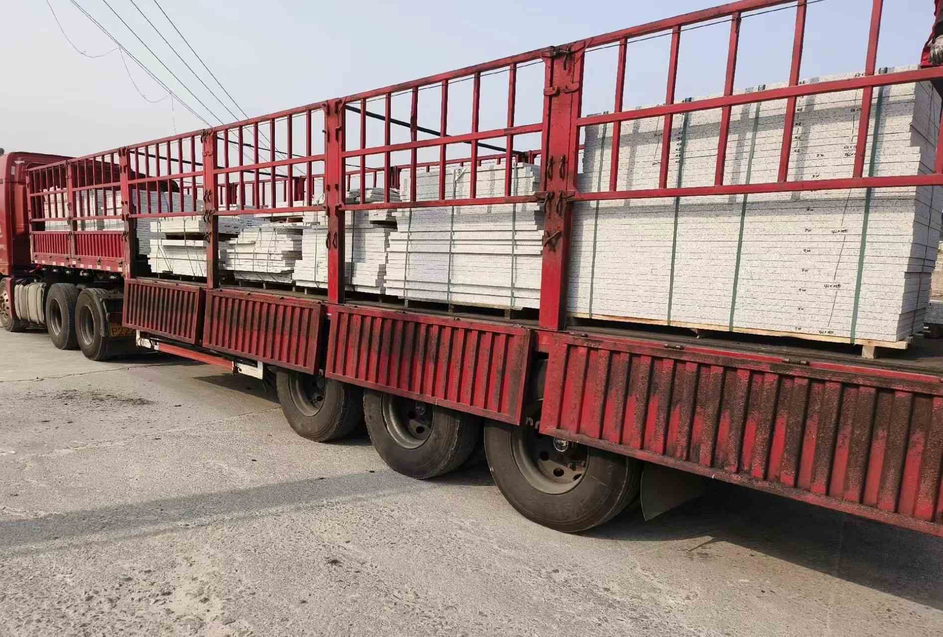 忻州 白麻荔枝面外墙干挂，工厂装车日常