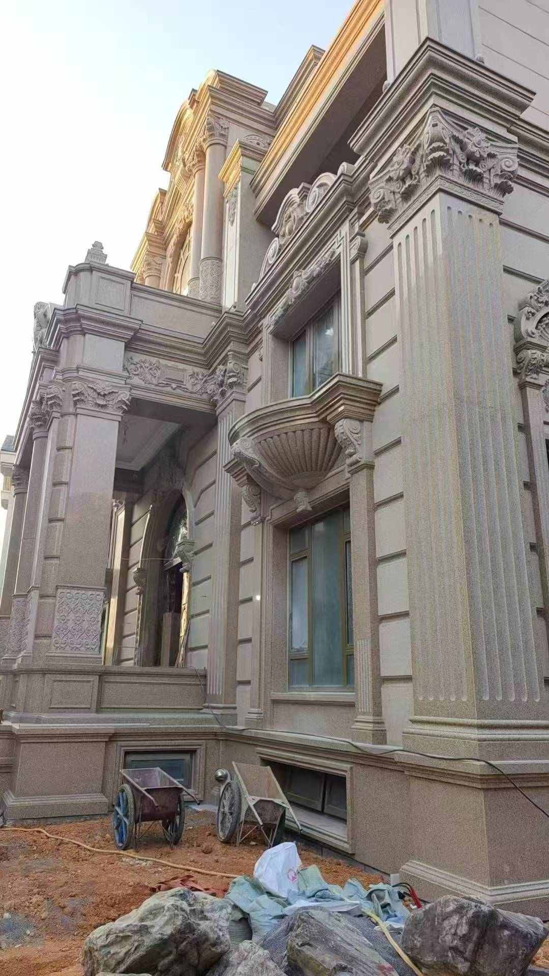 忻州 黄金麻花岗岩光面别墅外墙干挂施工完成