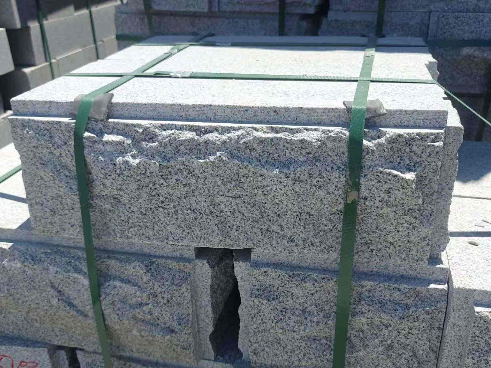 忻州 芝麻白花岗岩自然面成品