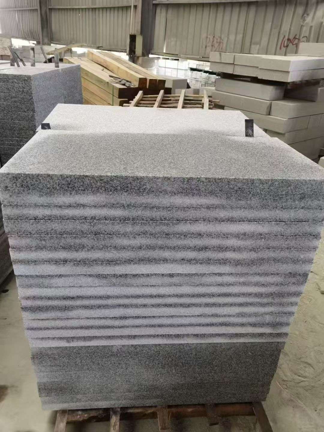 忻州 芝麻白5公分火烧地铺成品，900*400，规格可定制