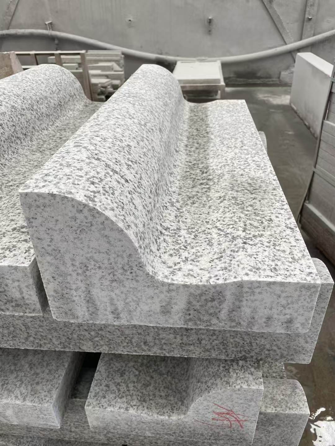 忻州 白麻花岗岩S型路沿石，路侧石，马路牙子等